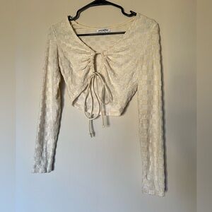 Tie in front cropped long sleeve